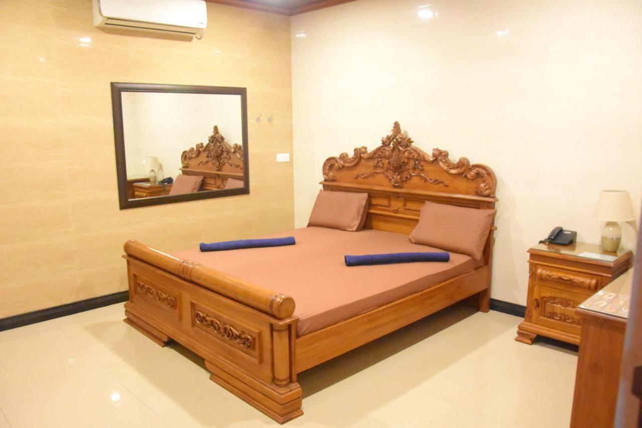 Guest house White Palace