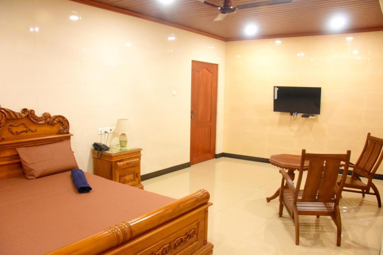 White Palace Guest house